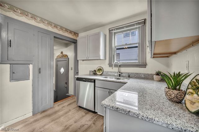 15812 Judson Drive, Cleveland, OH 44128