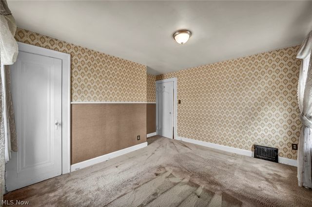 15812 Judson Drive, Cleveland, OH 44128