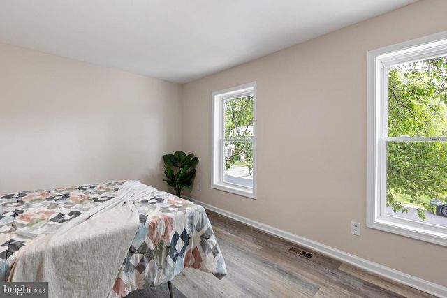 303 THAYER CT, Newark, DE 19702