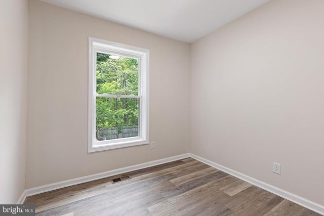 303 THAYER CT, Newark, DE 19702
