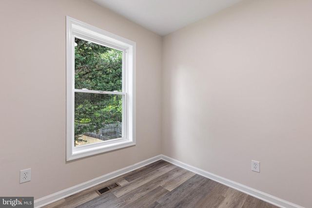 303 THAYER CT, Newark, DE 19702