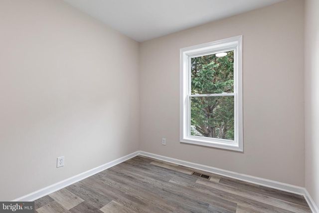 303 THAYER CT, Newark, DE 19702