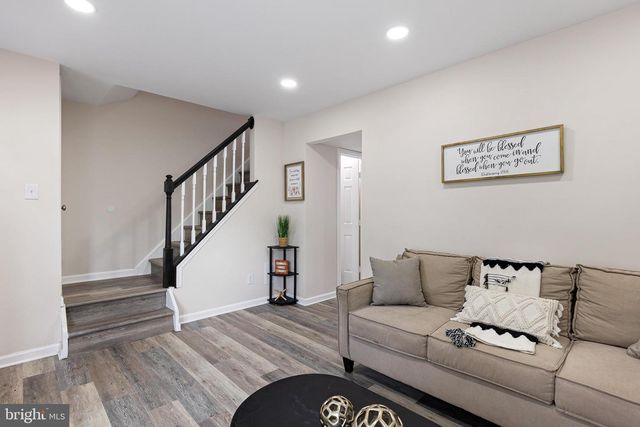303 THAYER CT, Newark, DE 19702