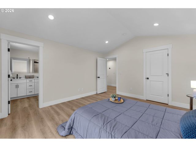 1201 Ne 92ND Ave, Vancouver, WA 98664