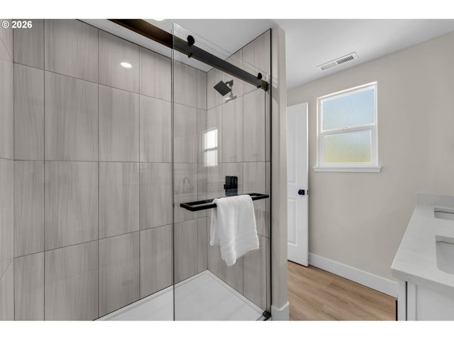 1201 Ne 92ND Ave, Vancouver, WA 98664