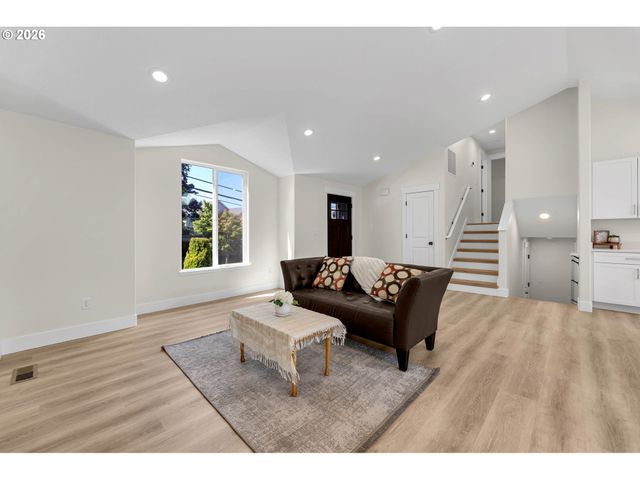 1201 Ne 92ND Ave, Vancouver, WA 98664