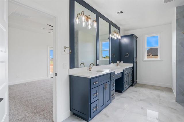 328 Primrose Point Avenue, Piedmont, OK 73078