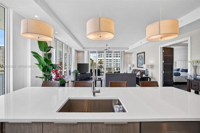 2895 NE 33rd Ct 3A, Fort Lauderdale, FL 33306