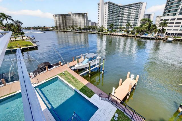 2895 NE 33rd Ct 3A, Fort Lauderdale, FL 33306