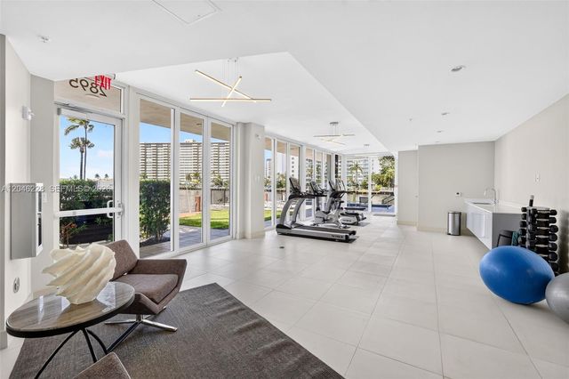 2895 NE 33rd Ct 3A, Fort Lauderdale, FL 33306