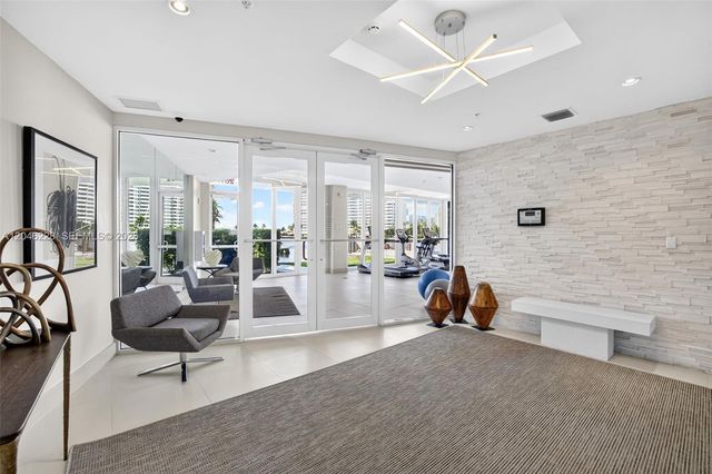 2895 NE 33rd Ct 3A, Fort Lauderdale, FL 33306