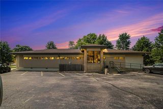 2 Holly Lane, Paola, KS 66071