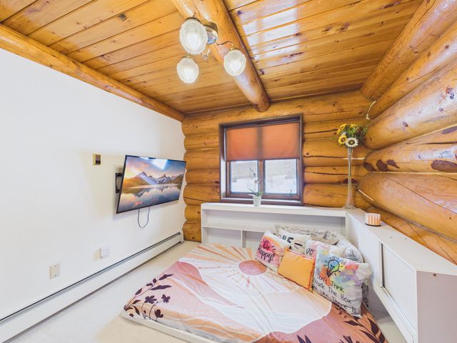 411 RHONDA STREET, Fairbanks, AK 99712