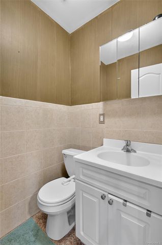 61-49 Grand Avenue, Maspeth, NY 11378