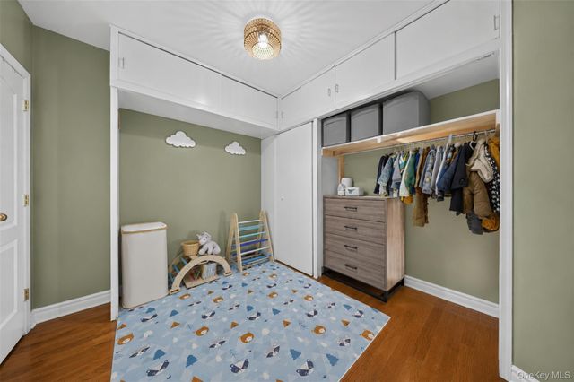 61-49 Grand Avenue, Maspeth, NY 11378