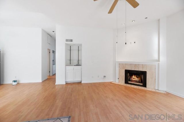5170 Blvd 9, San Diego, CA 92117