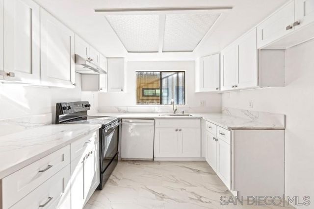 5170 Blvd 9, San Diego, CA 92117