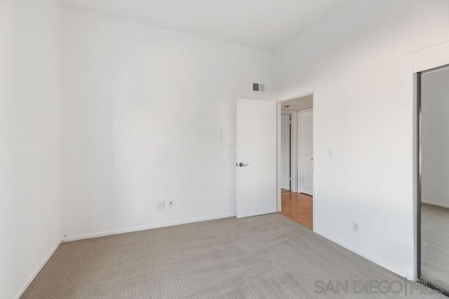 5170 Blvd 9, San Diego, CA 92117