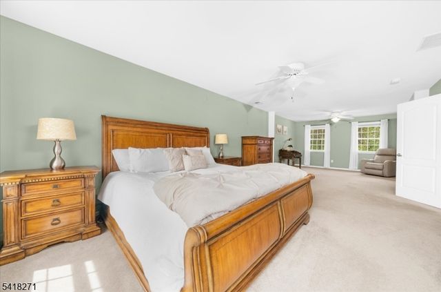 9 Hartley Ct, Alexandria Twp., NJ 08848