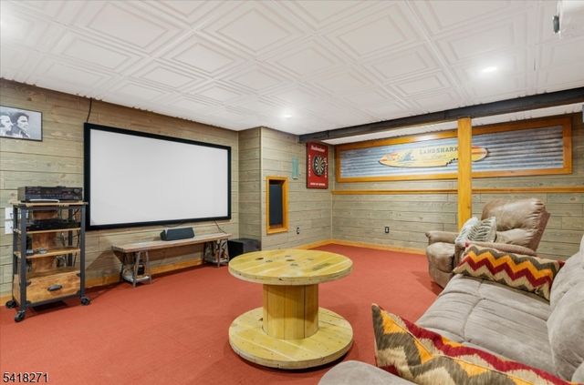 9 Hartley Ct, Alexandria Twp., NJ 08848