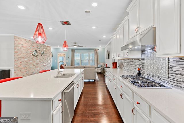 160 Maple Leaf Road, Sharpsburg, GA 30277