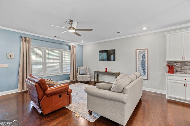 160 Maple Leaf Road, Sharpsburg, GA 30277