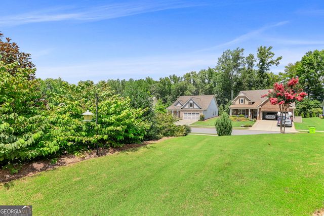 160 Maple Leaf Road, Sharpsburg, GA 30277