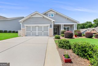 160 Maple Leaf Road, Sharpsburg, GA 30277