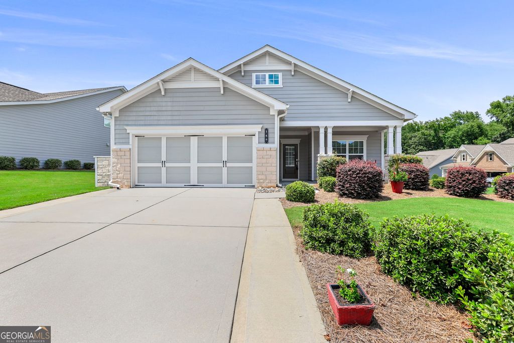 160 Maple Leaf Road, Sharpsburg, GA 30277