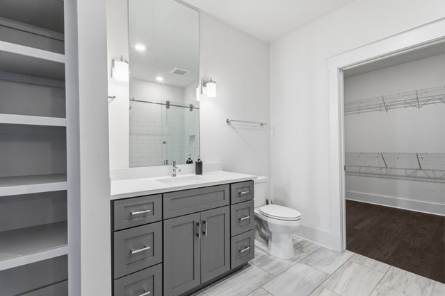 1507 Porter Rd Unit 204, Nashville, TN 37206