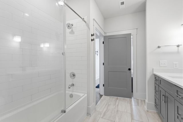 1507 Porter Rd Unit 204, Nashville, TN 37206