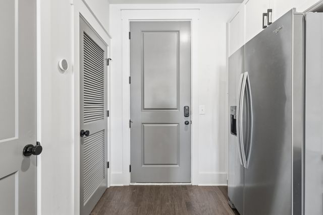 1507 Porter Rd Unit 204, Nashville, TN 37206