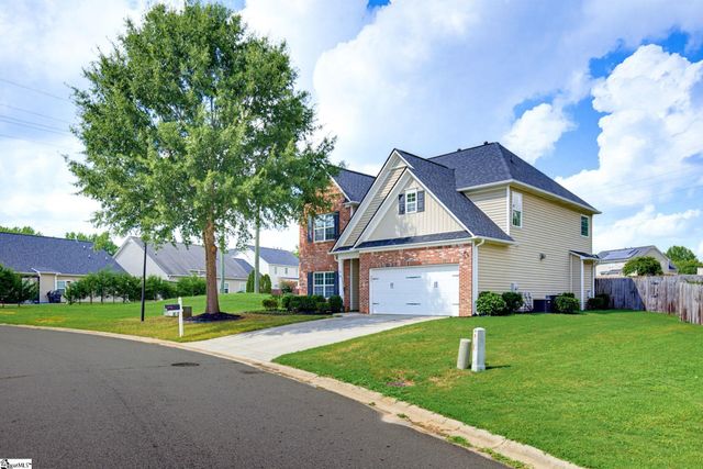 5 Rose Petal Court, Simpsonville, SC 29680