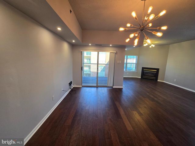 6163 MAIN ST, Voorhees, NJ 08043