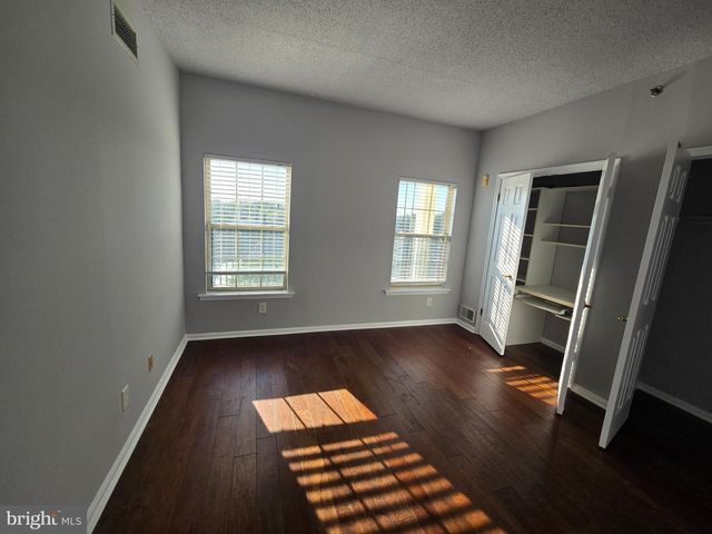 6163 MAIN ST, Voorhees, NJ 08043