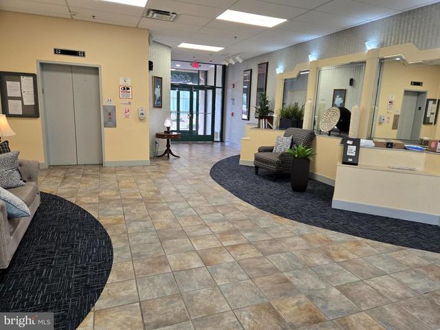 6163 MAIN ST, Voorhees, NJ 08043