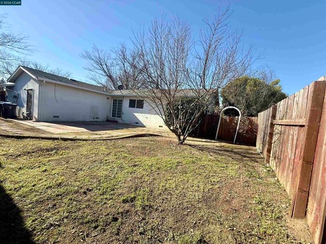 772 Largo Ct, Fairfield, CA 94533