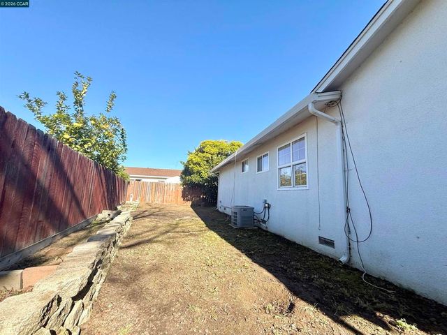 772 Largo Ct, Fairfield, CA 94533