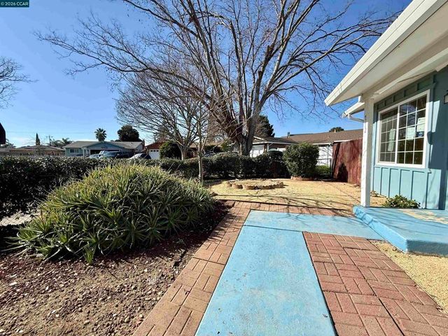 772 Largo Ct, Fairfield, CA 94533