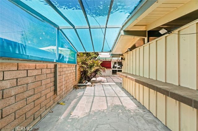3236 Stevely, Long Beach, CA 90808