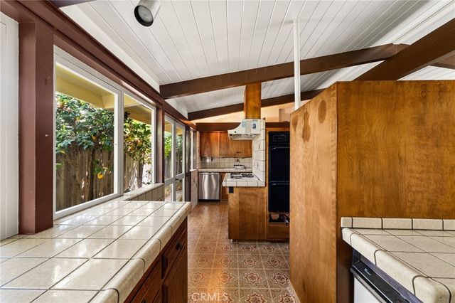 3236 Stevely, Long Beach, CA 90808