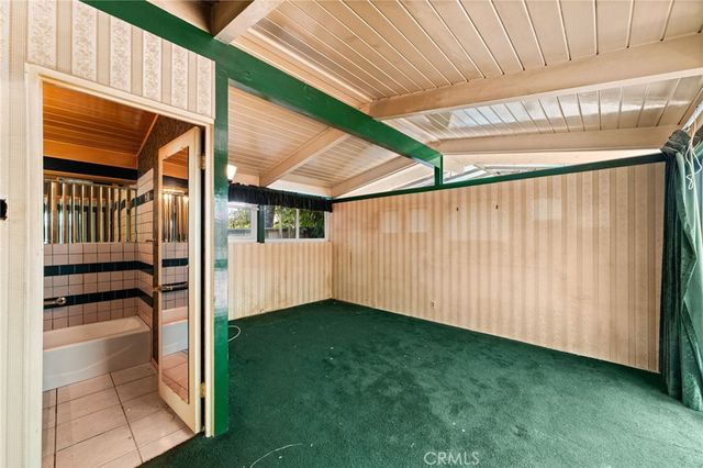 3236 Stevely, Long Beach, CA 90808