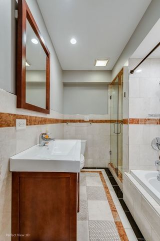1437 N WASHTENAW Avenue 1, Chicago, IL 60622