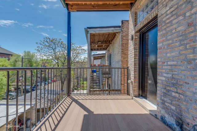 1437 N WASHTENAW Avenue 1, Chicago, IL 60622