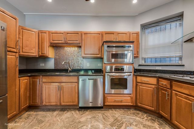 1437 N WASHTENAW Avenue 1, Chicago, IL 60622