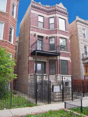1437 N WASHTENAW Avenue 1, Chicago, IL 60622