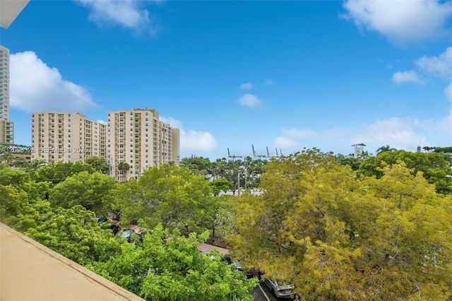 227 Michigan Avenue 405, Miami Beach, FL 33139