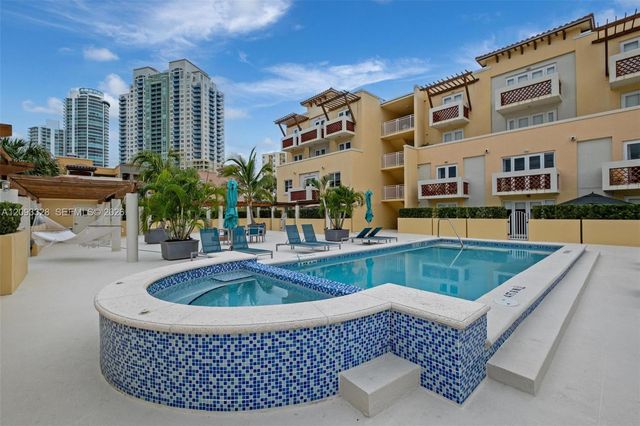 227 Michigan Avenue 405, Miami Beach, FL 33139