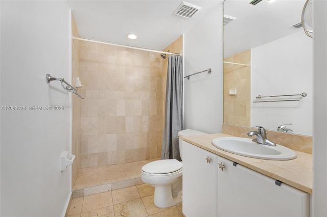 227 Michigan Avenue 405, Miami Beach, FL 33139