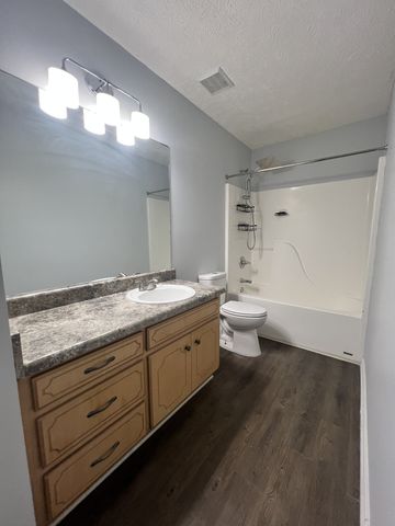 4026 Margo Cir, La Vergne, TN 37086
